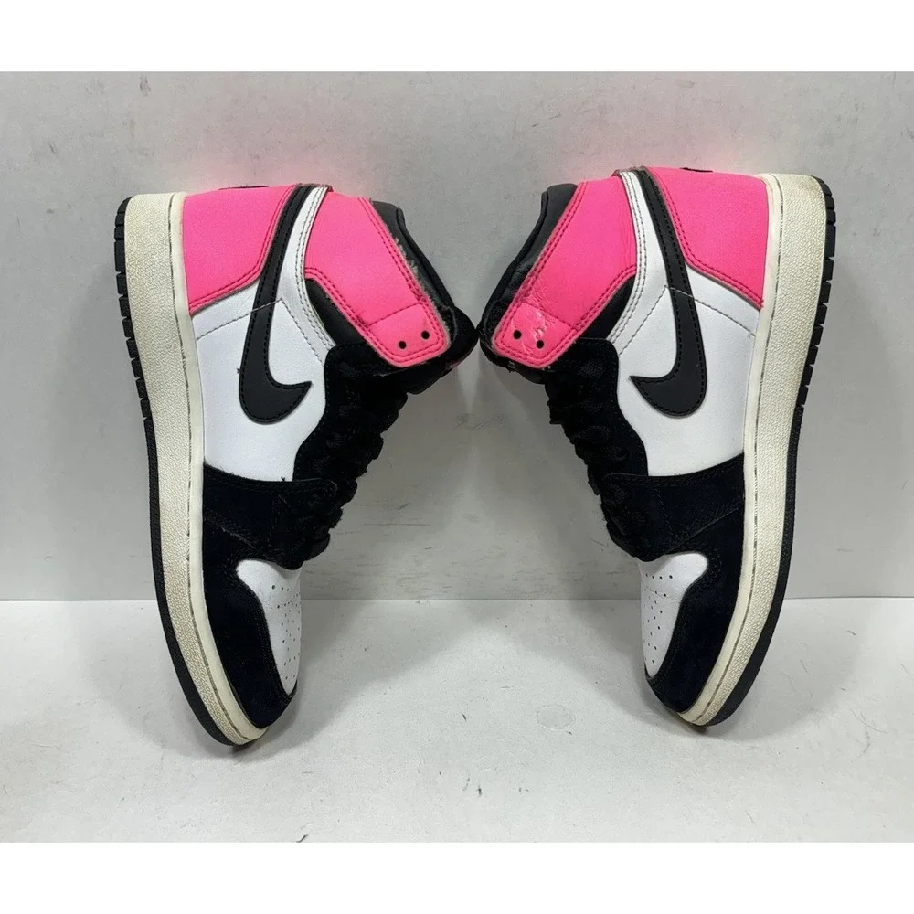 Air Jordan 1 High OG GS Valentine's Day GS Size 4Y / Womens 5.5 881426-009